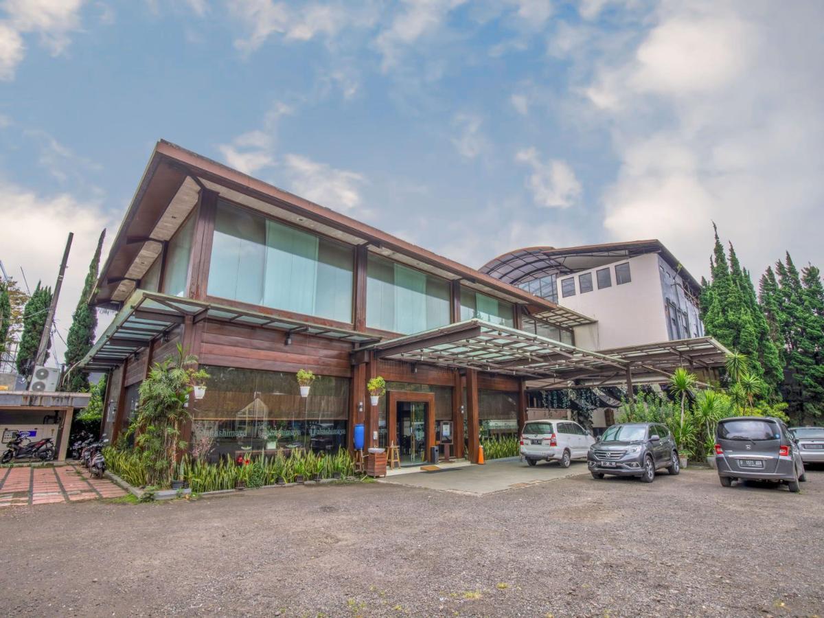 Takashimaya Hotel & Convention ليمبانغ المظهر الخارجي الصورة