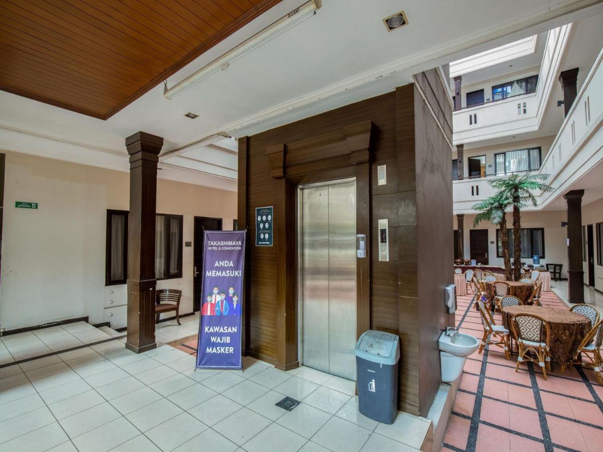 Takashimaya Hotel & Convention ليمبانغ المظهر الخارجي الصورة